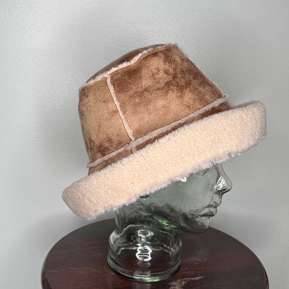 Anthropologie NWT $54 Wyeth Sherpa-Lined Bucket Hat - Picture 3 of 8